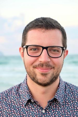 Portrait of Tobias at the beach.